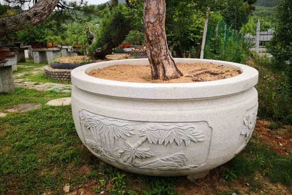 芝麻灰花崗巖多少錢一平方（芝麻灰花崗巖石價(jià)格表）